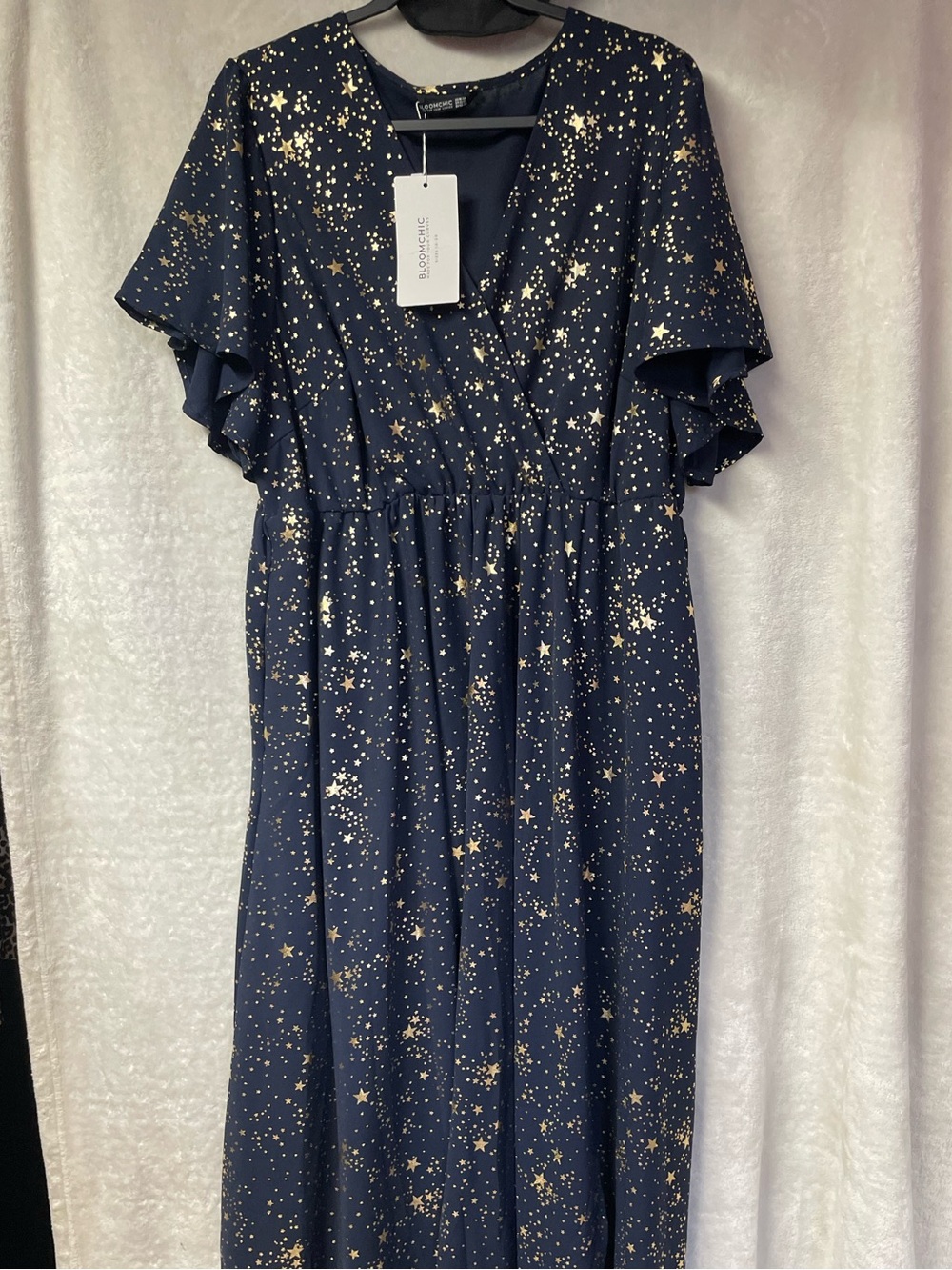 BloomChic Semiformal Navy Maxi Dress with Gold Star Print Pockets Side Slit NWT